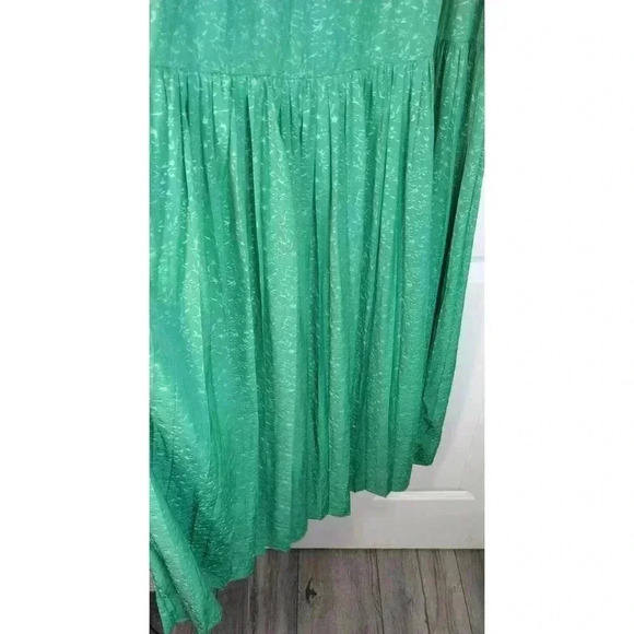 Nest Black Label green lightweight dress size xs - Picture 4 of 6